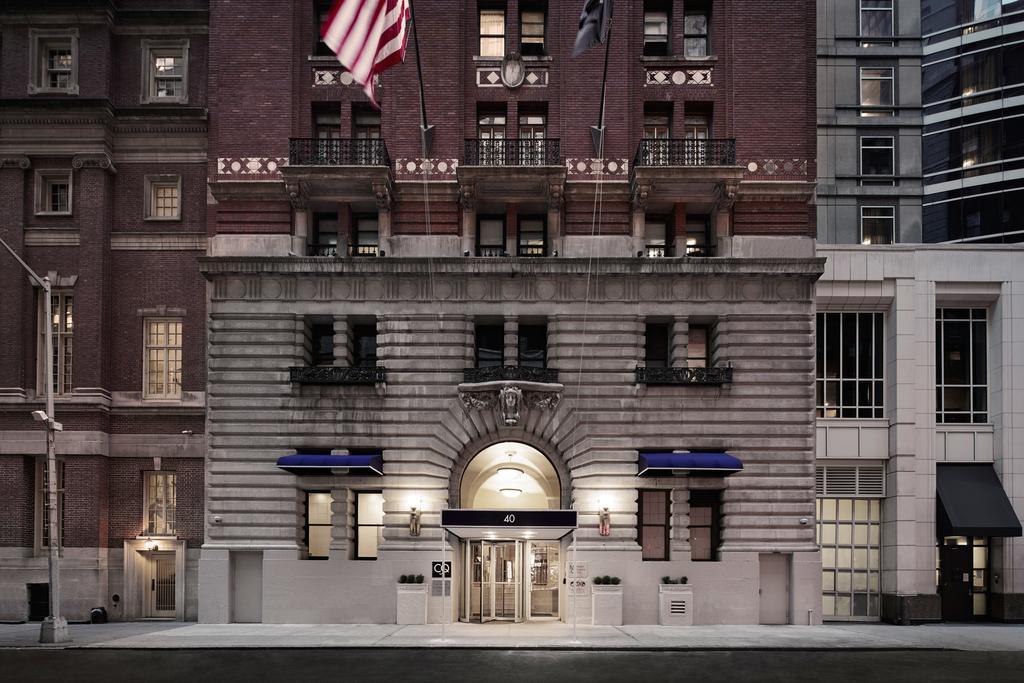 Club Quarters Hotel Times Square, Нью-Йорк Экстерьер фото